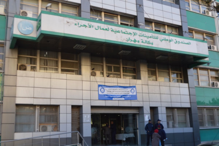 إطلاق خدمة الدفع بالبطاقة الإلكترونية البنكية في فيفري المقبل