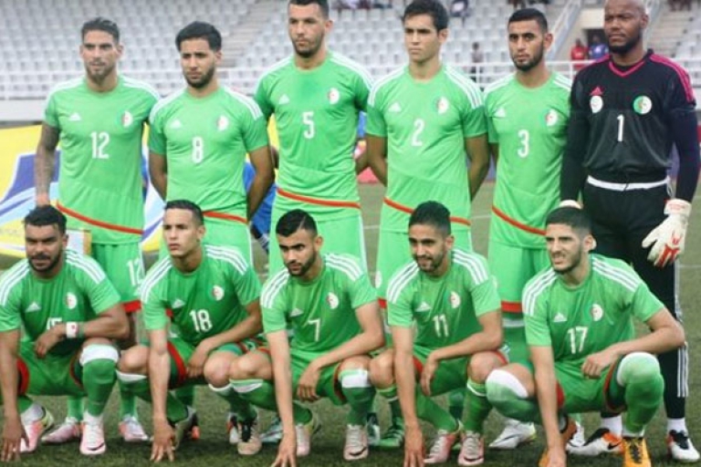 الجزائر في الصف 50