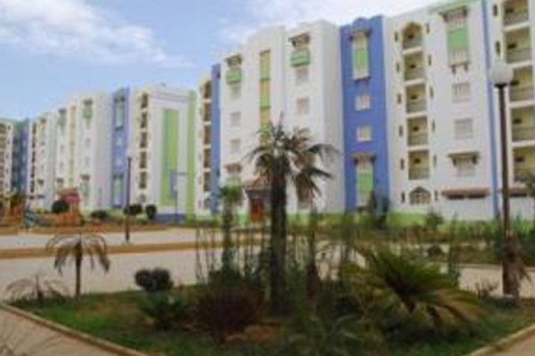 توزيع 654 مسكنا جديدا ومنح 2200 عقد