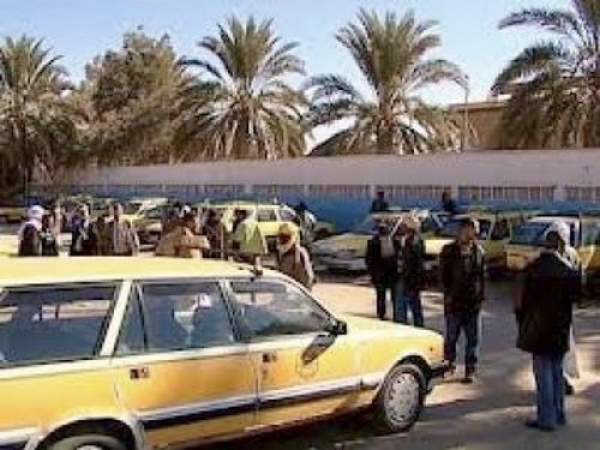 سائقو سيارات الأجرة بتندوف يطالبون برفع التسعيرة