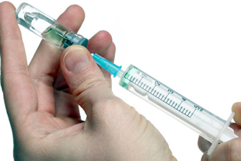الأولياء بقسنطينة في رحلة بحث مستمرة عن اللقاحات