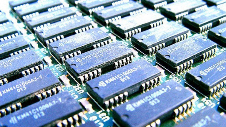 إطلاق استراتيجية لاستحداث مليون مؤسسة صغيرة مع آفاق 2026