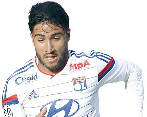 ديشان يؤكد بأنه لن يستدعي فقير لسد الطريق أمام الجزائر