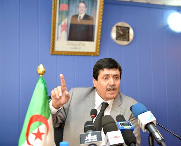 زيتوني يبرز اهتمام الدولة بالمجاهدين وذوي الحقوق