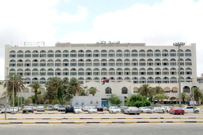 الشروع في ترميم "الفندق الكبير" بوهران قريبا