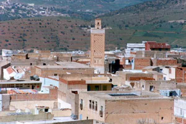 منارة للعلم وصورة معاصرة للعمارة الإسلامية