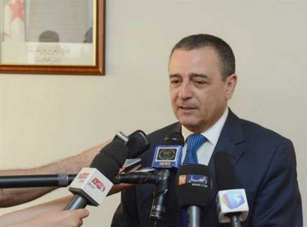 بوشوارب بإيطاليا لبحث الشراكة الاقتصادية