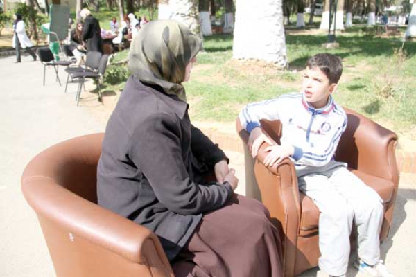 ضرورة تعديل ثقافة الأولياء للتعامل مع الطفل المعاق