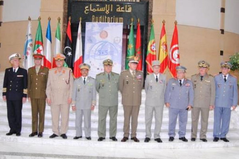 وزراء الدفاع يجتمعون اليوم بالجزائر