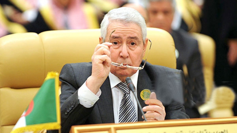الحوار هو الحل الأمثل في الأزمات