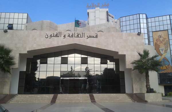 سكيكدة تحتضن صالون المنحوتات العصرية
