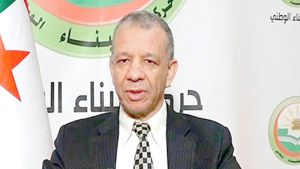 رئيس حركة البناء الوطني عبد القادر بن قرينة