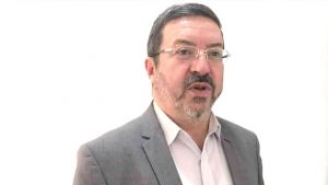 الخبير في تكنولوجيات الإعلام والاتصال، يونس قرار