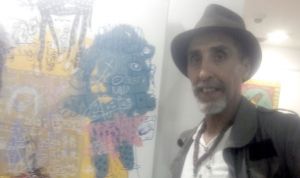 «بيكاسو الجزائر» يوقع لوحاته بألوان روضة الأطفال