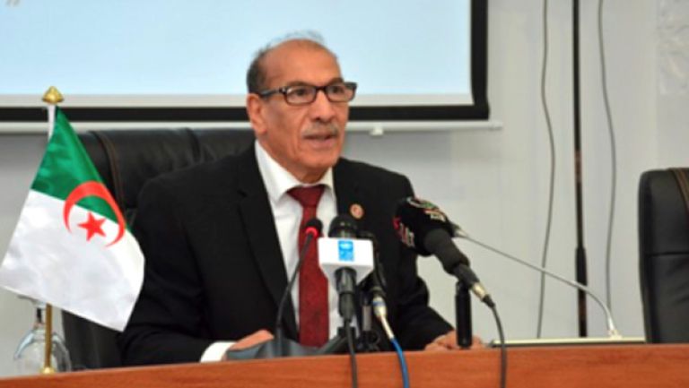 التوفيق بين حق الانتخاب وحماية صحة المواطن