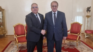 الأمين العام لوزارة الشؤون الخارجية والجالية الوطنية بالخارج، السيد لوناس مقرمان-مبعوث رئيس روسيا الاتحادية الخاص للشرق الأوسط ودول إفريقيا، نائب وزير الخارجية الروسي، السيد ميخائيل بوغدانوف