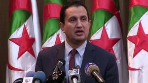 مستشار رئيس الجمهورية المكلف بالمجتمع المدني والجالية الجزائرية بالخارج، نزيه برمضان