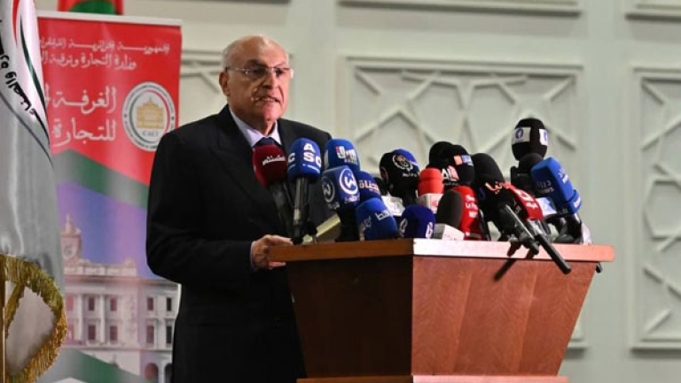 الجزائر تعرف نهضة اقتصادية متكاملة الأركان