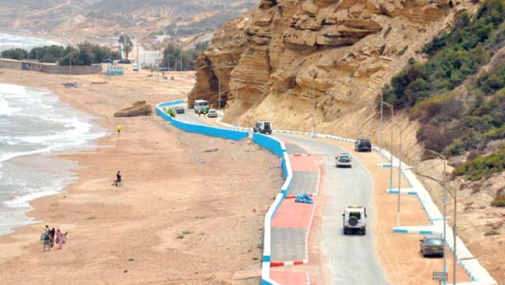 30 مليارا لتهيئة الشواطئ وبرنامج خاص باستقبال المصطافين