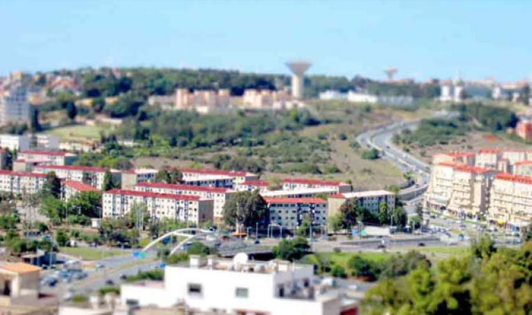 العائلات المطرودة تطالب بالإسكان