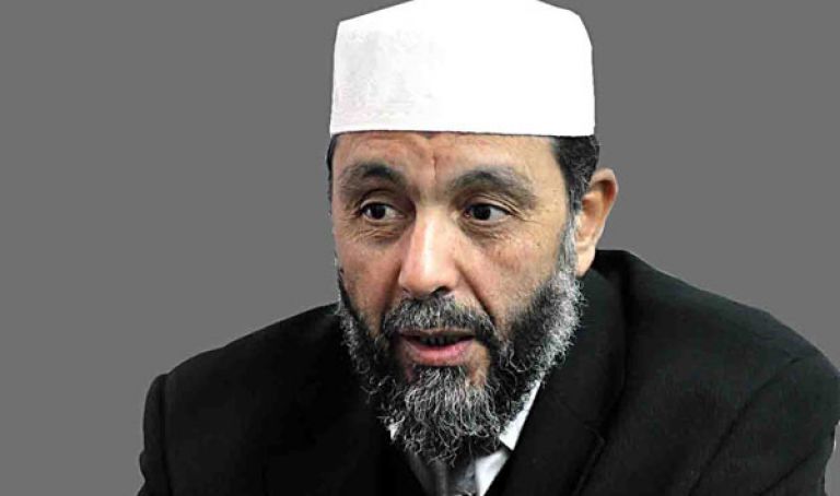 جاب الله يدعو لحل سياسي لاحتواء الأزمة