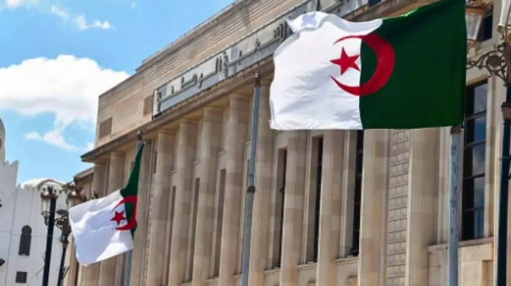 مشروع القانون المحدّد للدوائر الانتخابية أمام النواب