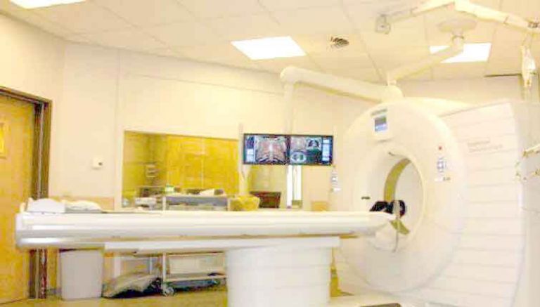 مركز جديد لمعالجة السرطان بوهران