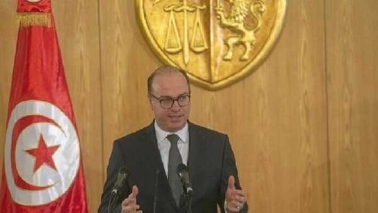 رئيس  الحكومة التونسية يقدم استقالته