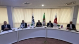 وزير المالية عبد الكريم بو الزرد - وزير البريد والمواصلات السلكية واللاسلكية، سيد علي زروقي