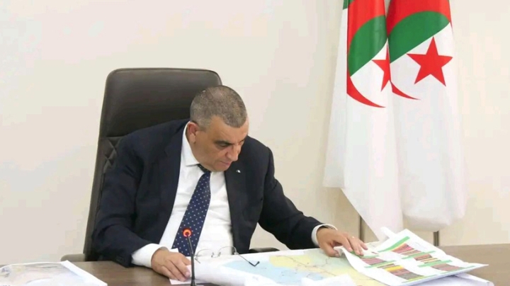 استكمال العمليات المتعلقة بالمشاريع الهيكلية في قطاع الأشغال العمومية