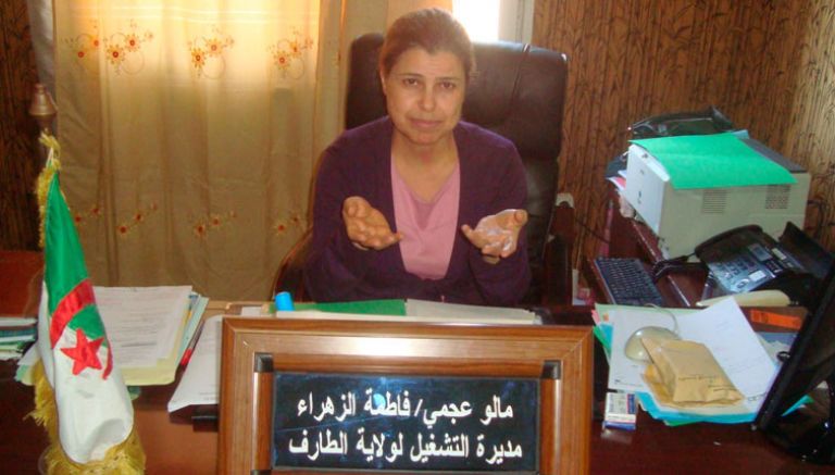 مرافقة حاملي الشهادات للحصول على عقود طويلة المدى
