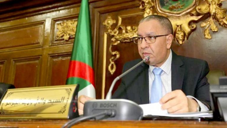 "الأميار" مدعوون لخلق الثروة