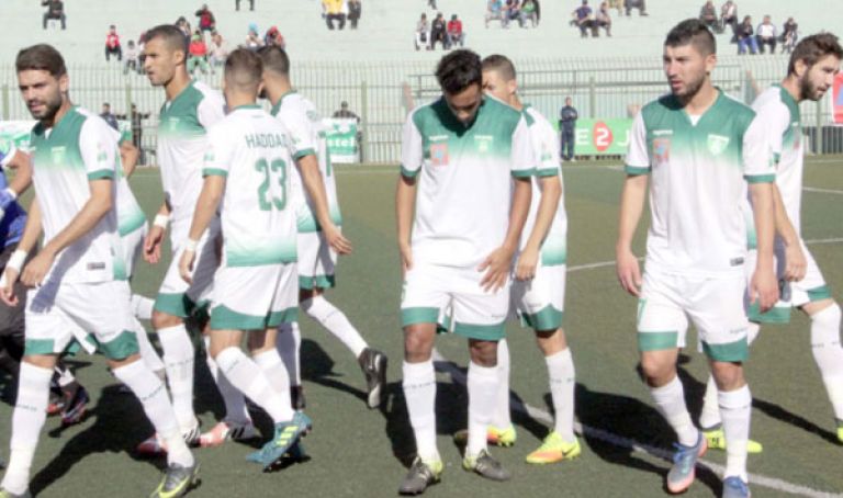 تربص &quot;نزل الموحدين&quot; ينطلق بتعداد مبتور ووعود متجددة
