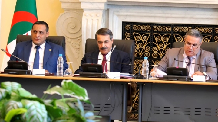 رفع قيمة تسبيقات بنك الجزائر للخزينة العمومية