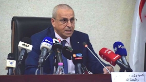 وزير التعليم العالي والبحث العلمي عبد الباقي بن زيان