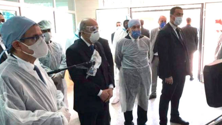 &quot;النموذج الجزائري&quot; في معركة حياة أو موت ضد كورونا
