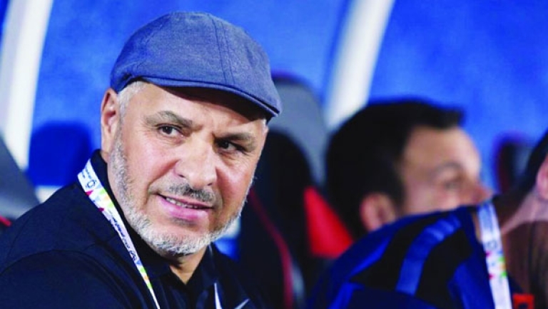 زكري يدافع عن بن زيمة وينتقد مدربي الدوري السعودي