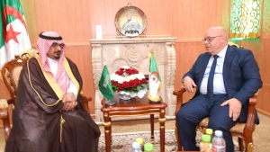       وزير المجاهدين وذوي الحقوق، العيد ربيقة-سفير المملكة العربية السعودية بالجزائر، عبد الله بن ناصر البصيري
