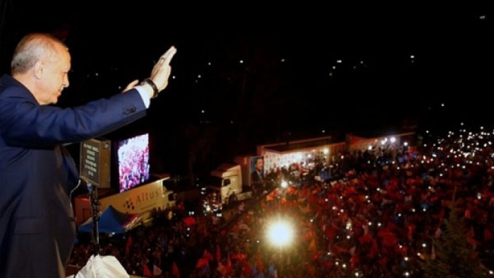 الرئيس التركي يضمن عهدة رئاسية ثالثة