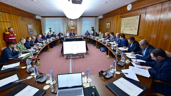 اتفاقيات صحية وتجارية لاستيراد مليون أضحية