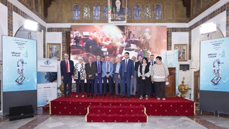 تنصيب لجنة تحكيم جائزة رئيس الجمهـورية للصحفي المحتـرف