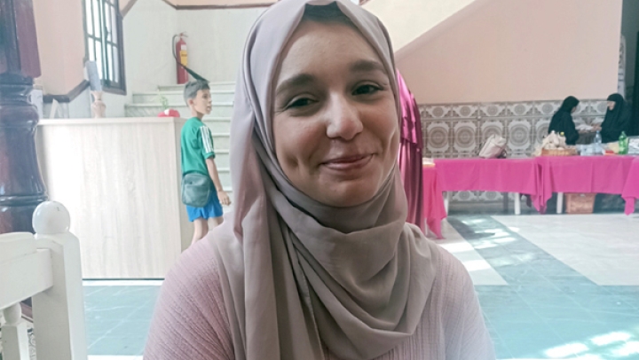 حذار من مشروبات الطاقة وعليكم بالماء و الزبيب