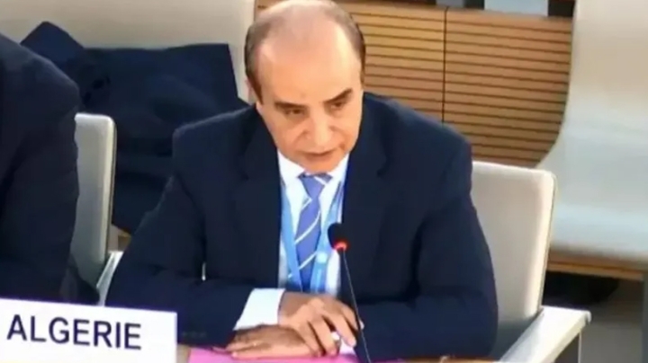 الجزائر تدعو إلى تغليب الحوار ودعم الإطار القانوني الدولي