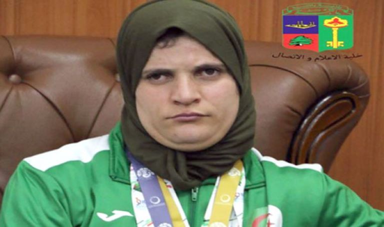 تتويجي ثمرة جهود ومثابرة