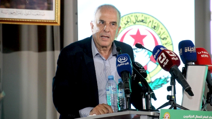 الحوار بين الإدارة والعمال وسيلة لحماية الأمة