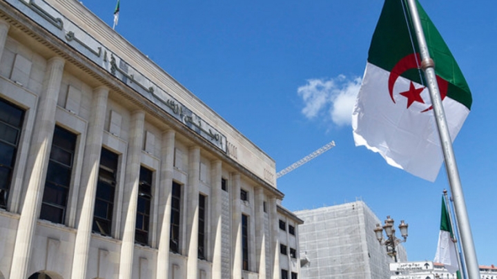 الجزائر بخطوات تشريعية وطنية ودولية لتجريم الاستعمار