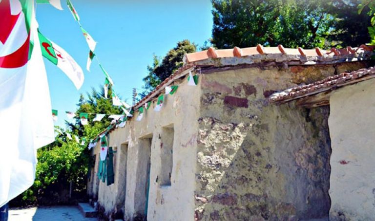قرية عزوزة تستذكر الشهيد عبان رمضان