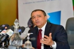 الوزير: القانون يحمي المواطن ويحسن تنافسية المؤسسات