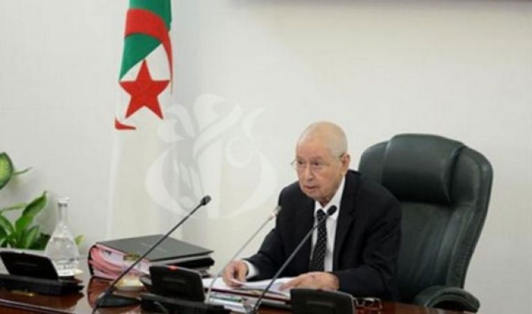 بن صالح يؤكد الحرص الدائم على سيادة الدولة