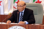 ولد خليفة يؤكد تضامنه مع النائب سميرة ضوايفية